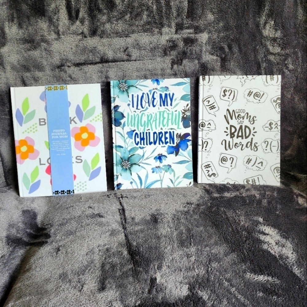 Bundle of Mother's photo journal & 2 notebooks funny edition